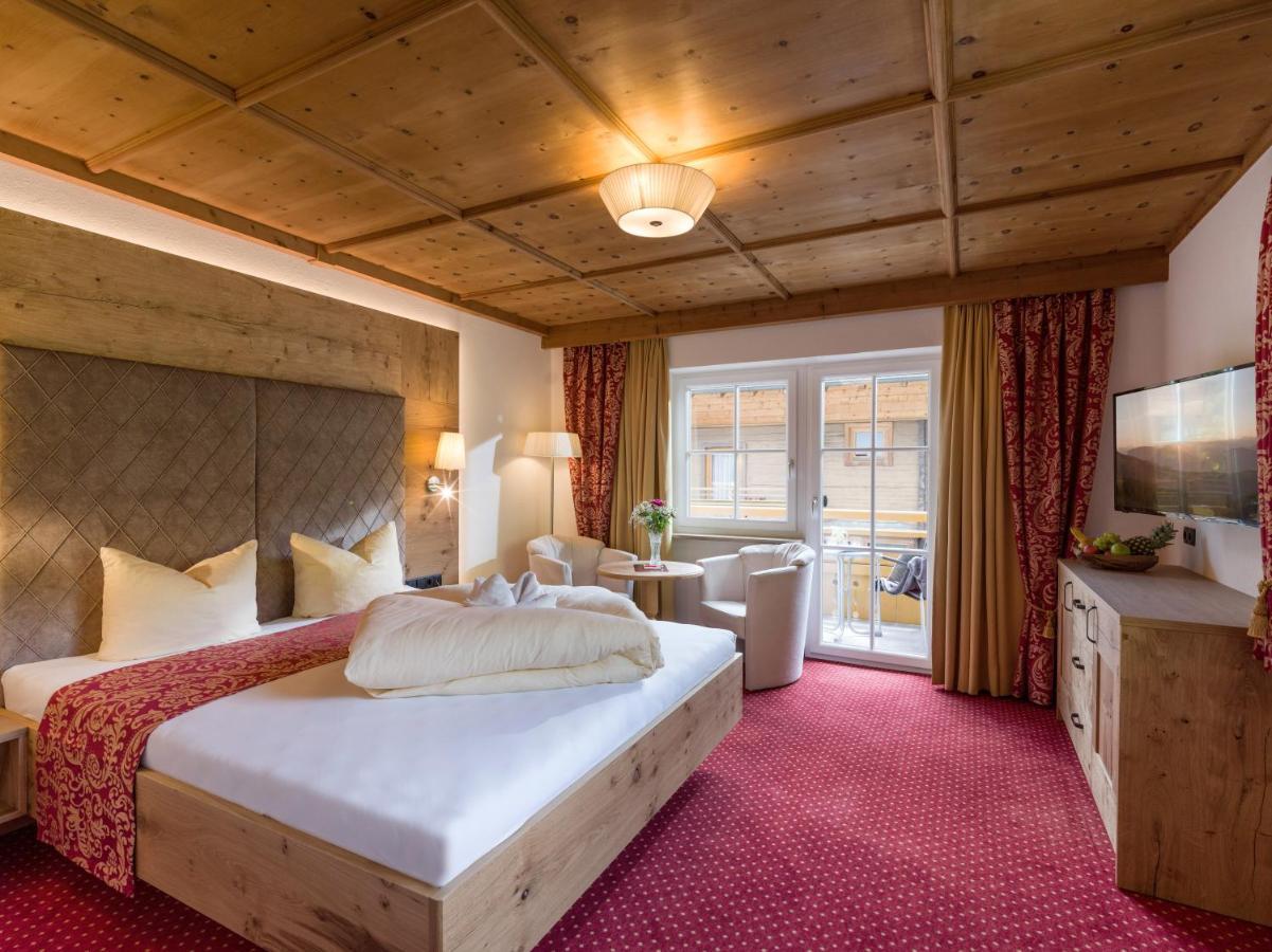 Alpenherz Hotel Garni Герлос Екстериор снимка