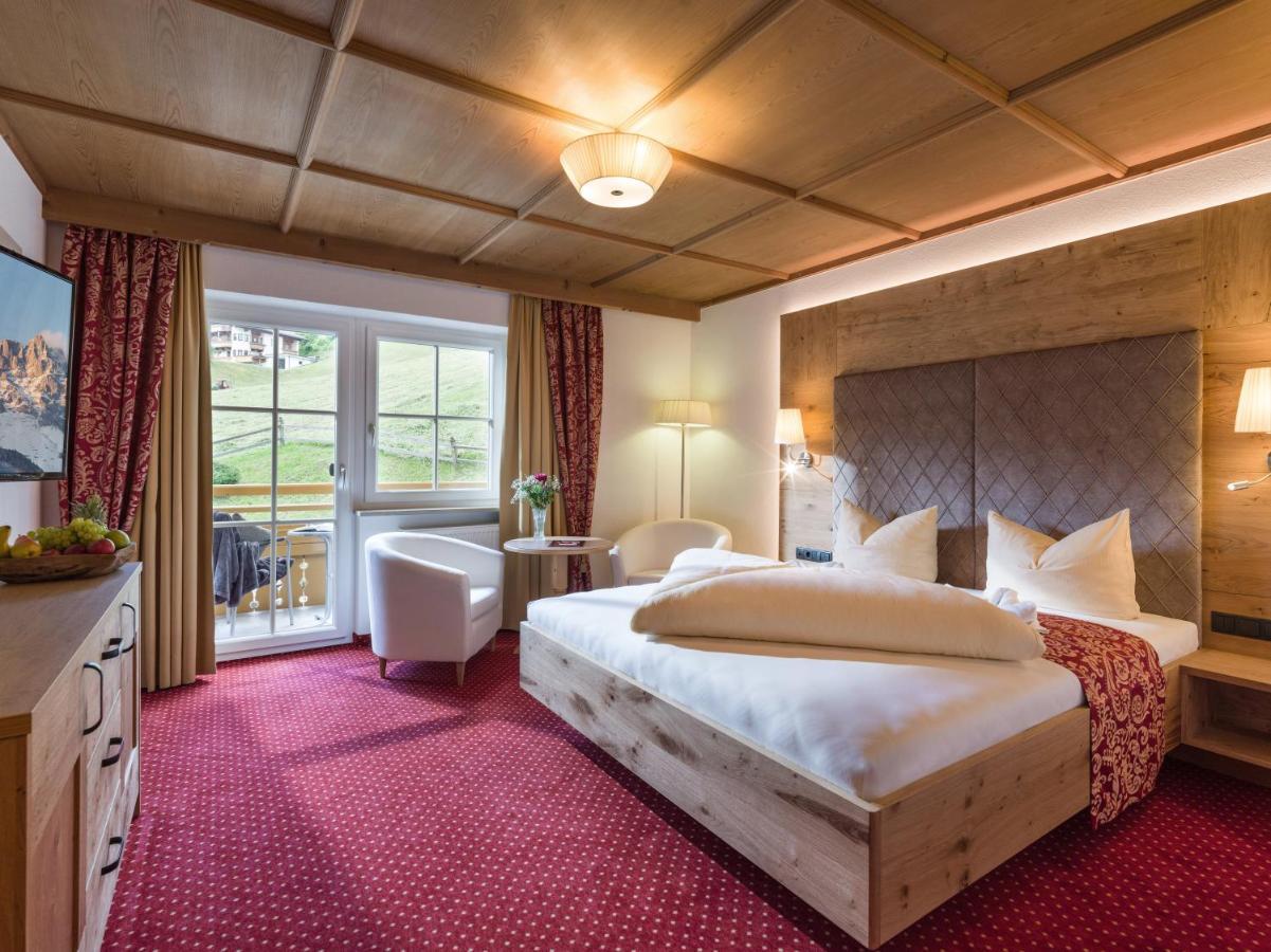 Alpenherz Hotel Garni Герлос Екстериор снимка